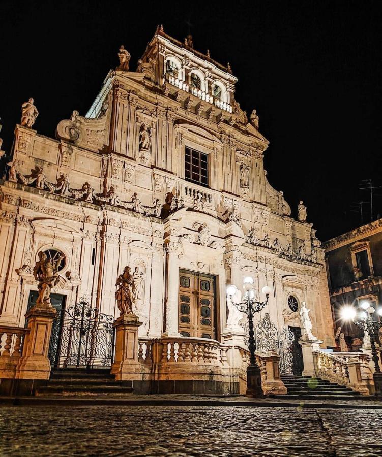 La Casa Di Apollo Villa Acireale Exterior foto